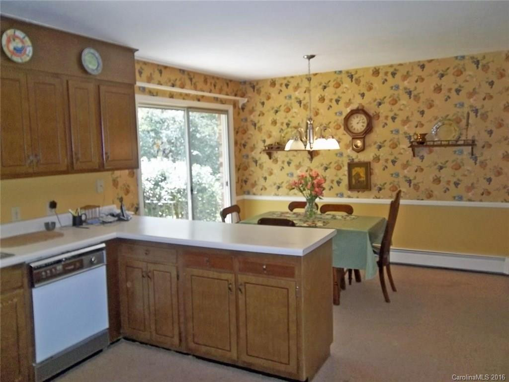 1220 Chanteloup Drive - Photo 5