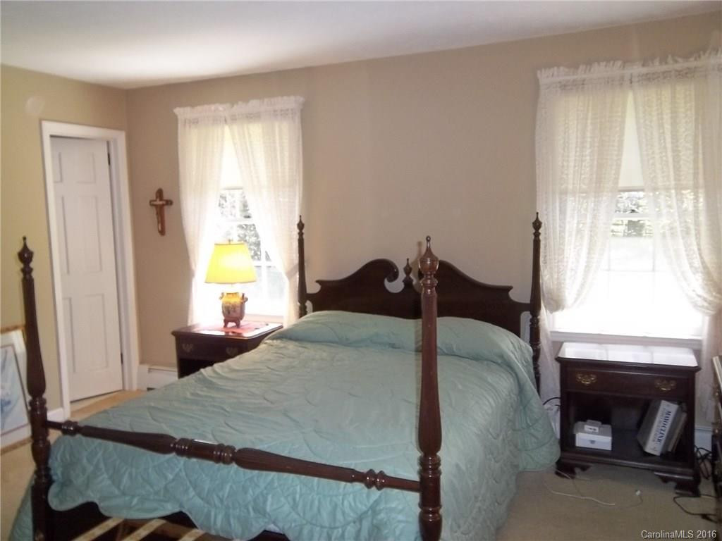1220 Chanteloup Drive - Photo 7