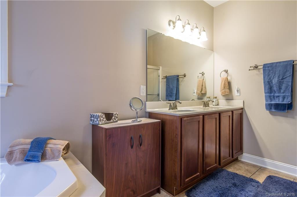 750 Summit Springs Drive - Photo 14