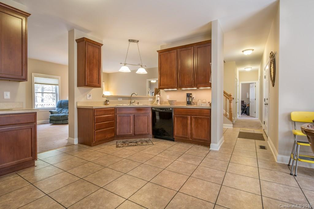 750 Summit Springs Drive - Photo 4