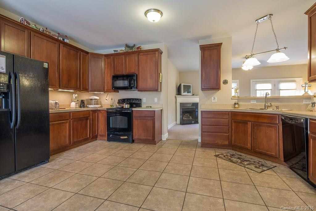 750 Summit Springs Drive - Photo 5