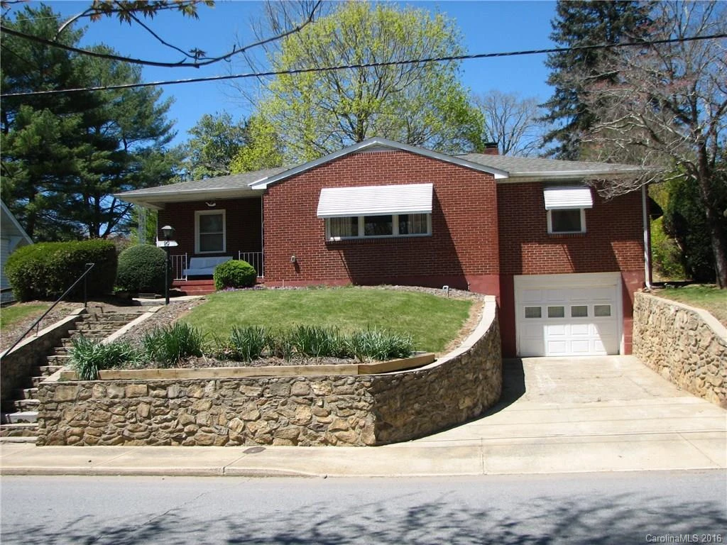 89 North Main Street