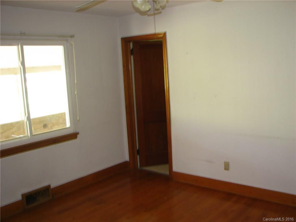 89 North Main Street - Photo 5