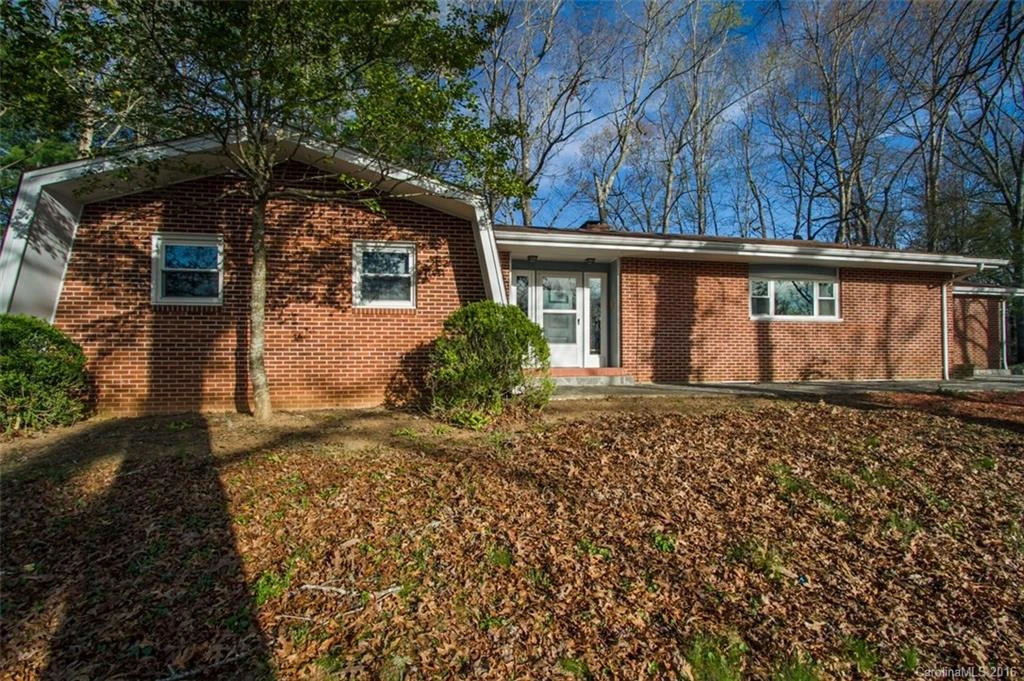 481 University Heights