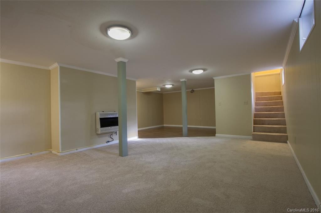 481 University Heights - Photo 15