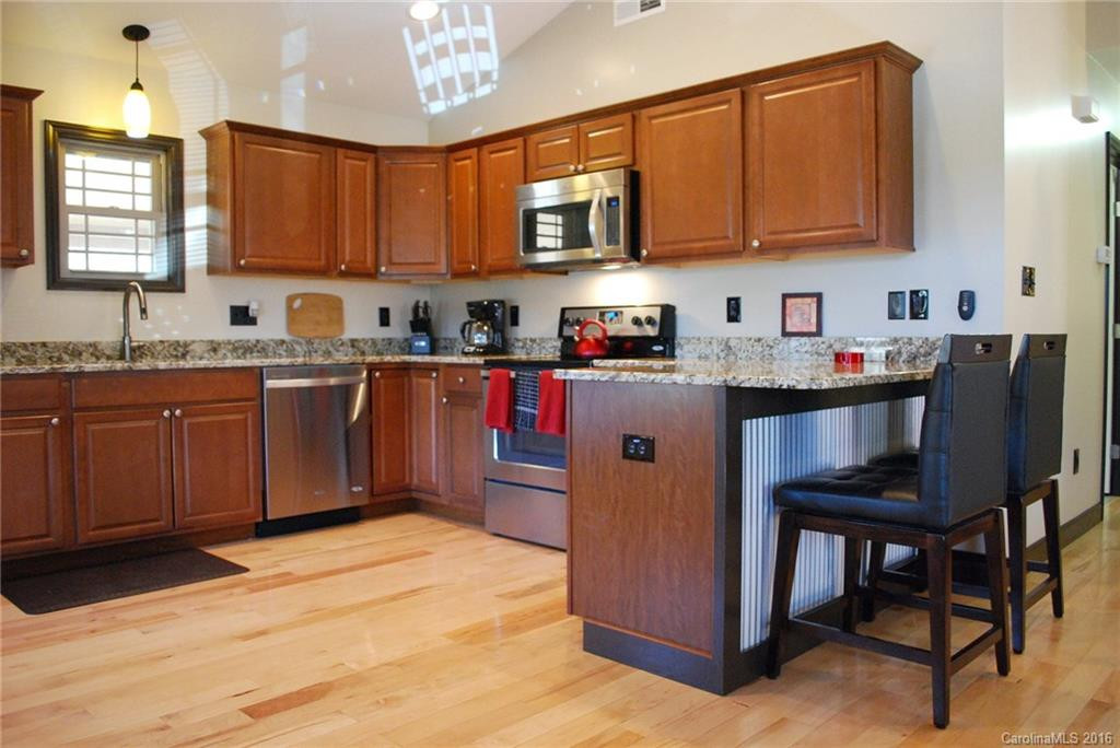 194 Joyner Avenue - Photo 13
