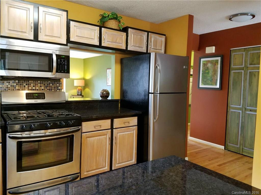 305 Piney Mountain Drive #H1 - Photo 12