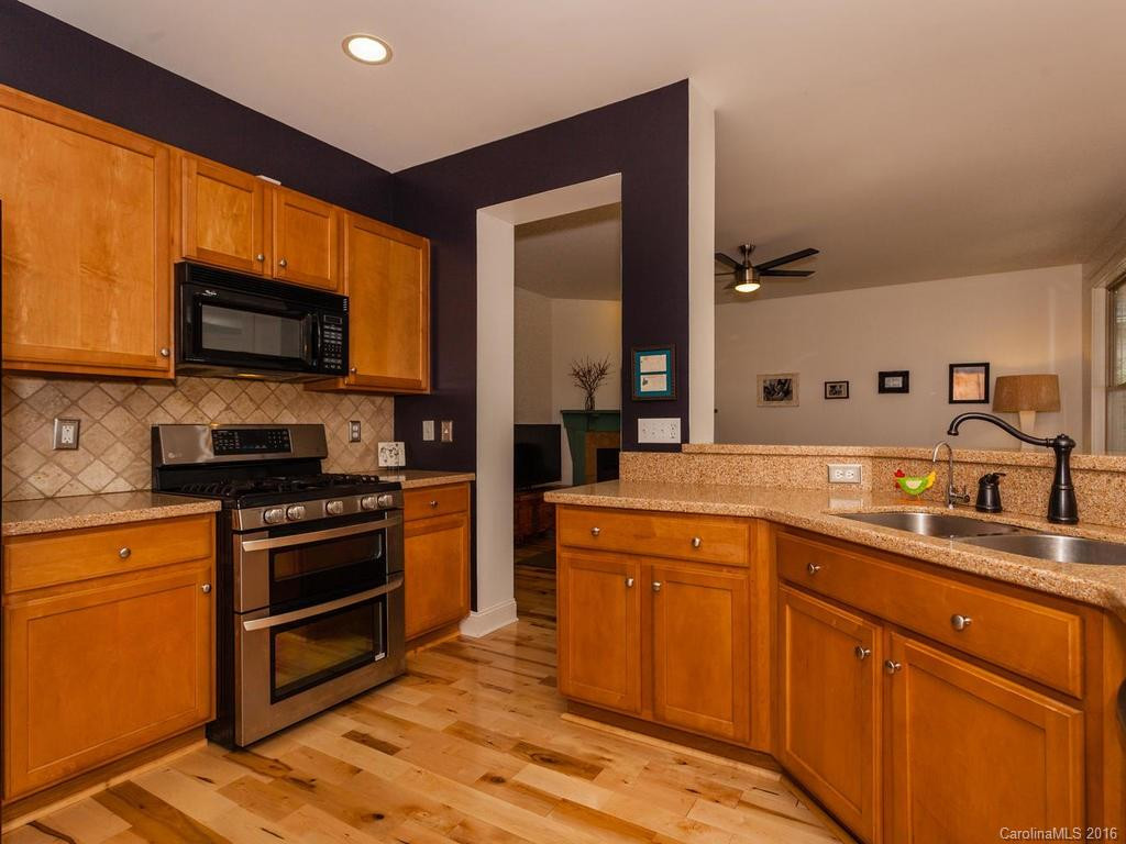 411 Mountain Wasp Drive - Photo 5