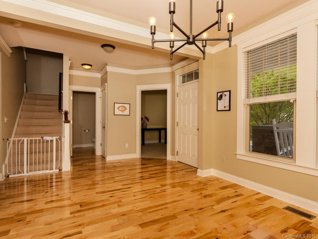 411 Mountain Wasp Drive - Photo 10