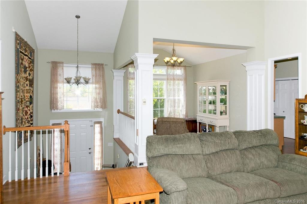 55 Crab Meadow Drive #2 - Photo 4
