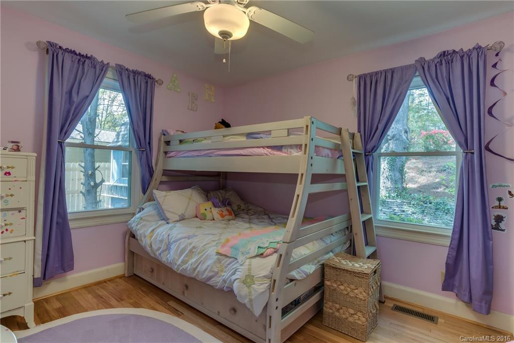 543 New Market Road - Photo 13