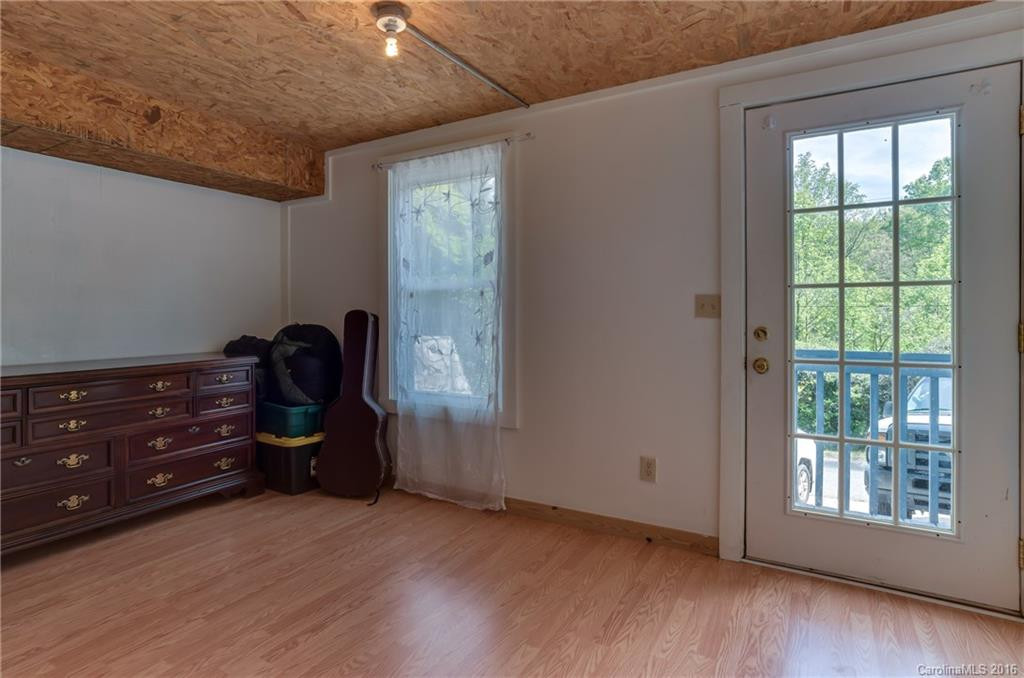 543 New Market Road - Photo 21