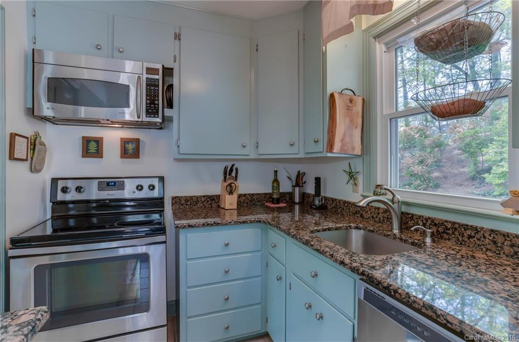 543 New Market Road - Photo 6