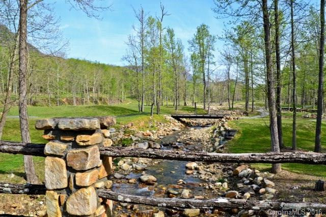 345 Blue Ridge Drive - Photo 2