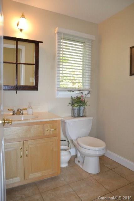 345 Blue Ridge Drive - Photo 19