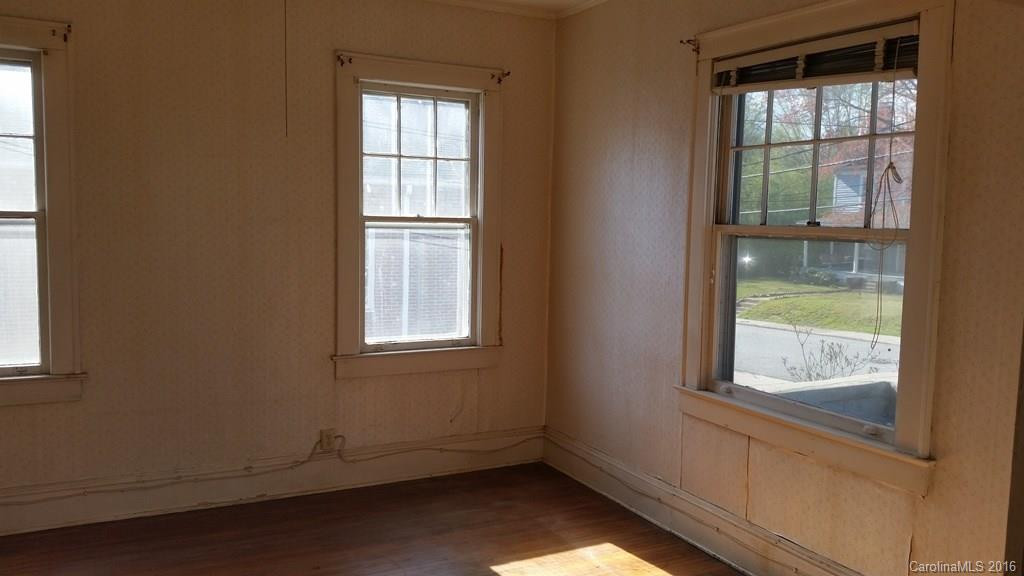 336 1st Avenue - Photo 6