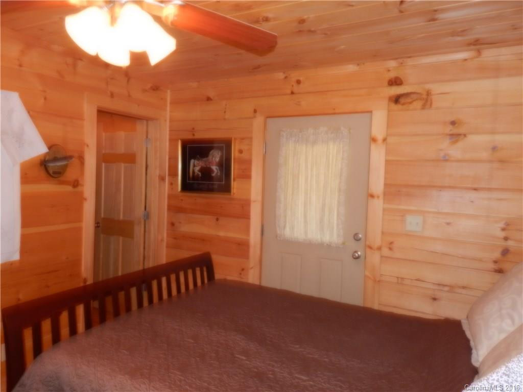 218 Dakota Drive - Photo 12