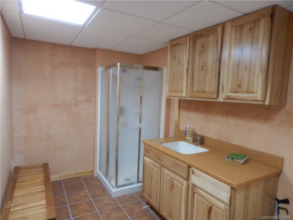 218 Dakota Drive - Photo 18