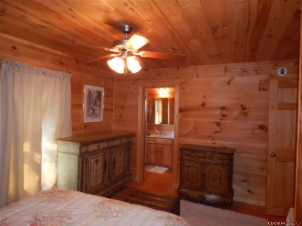 218 Dakota Drive - Photo 8