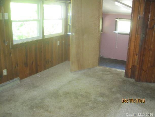 811 Montreat Road - Photo 4