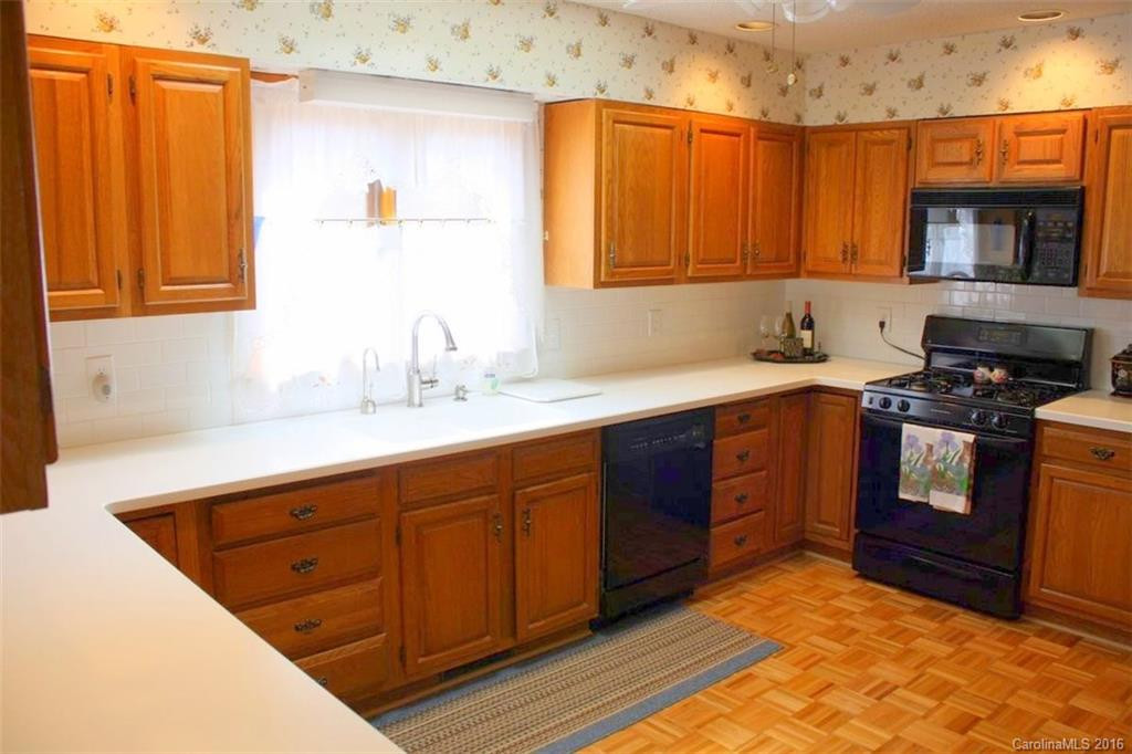 234 Oakridge Lane #759 - Photo 6