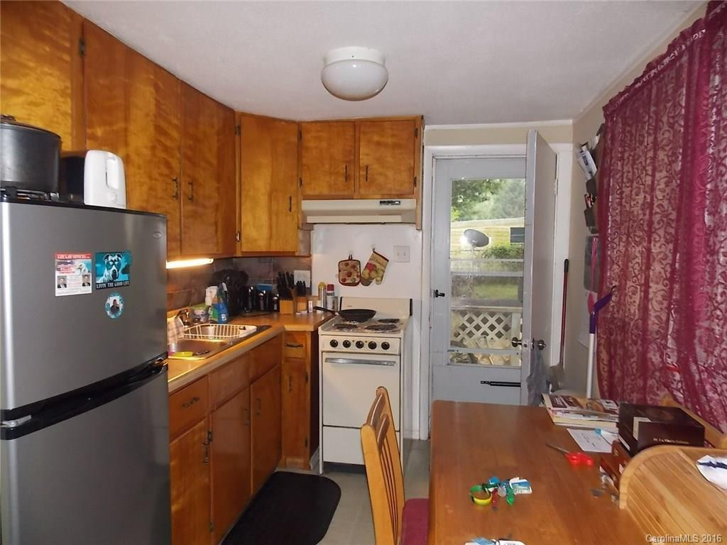 15 Porter Road - Photo 2