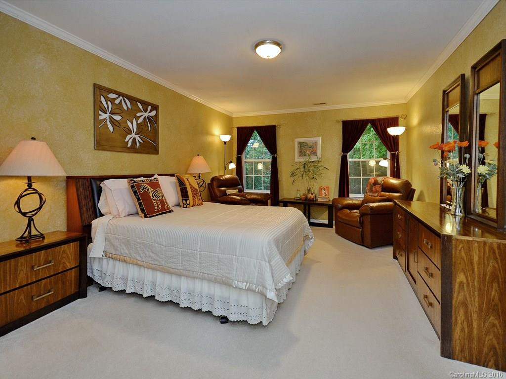 636 Shawn Rachel Parkway - Photo 10