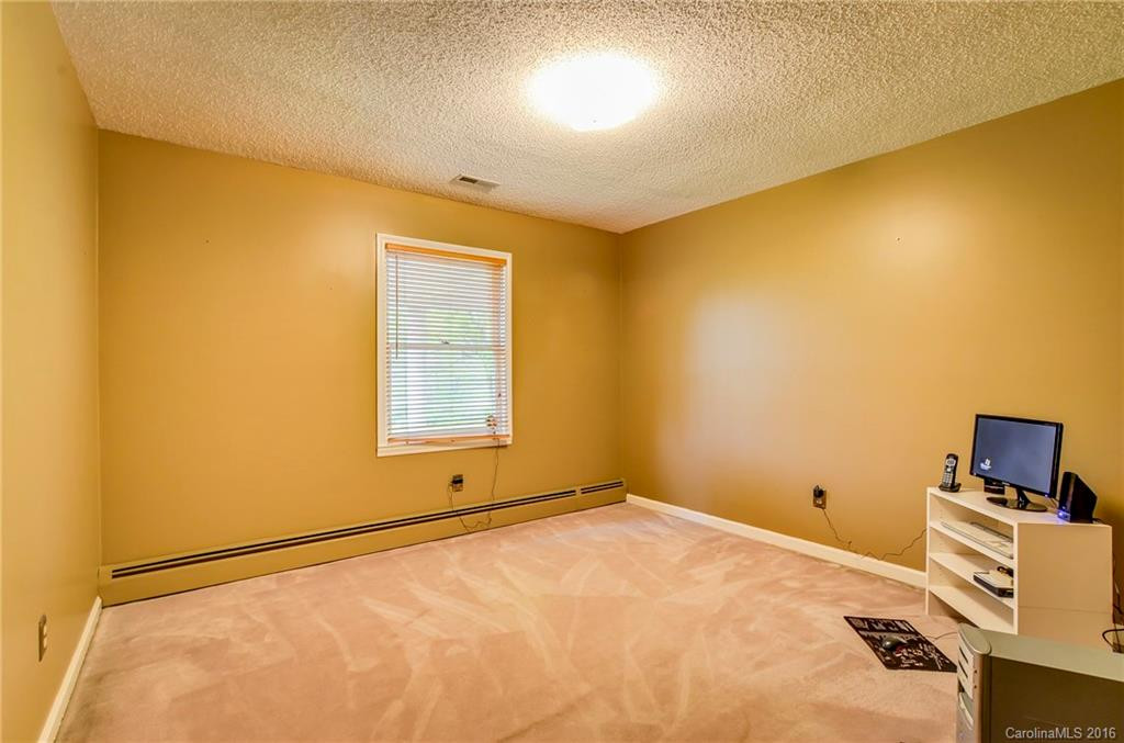 18 Shawnee Trail - Photo 11