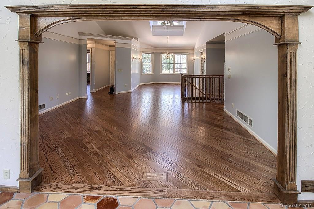 102 Brewster Circle - Photo 6
