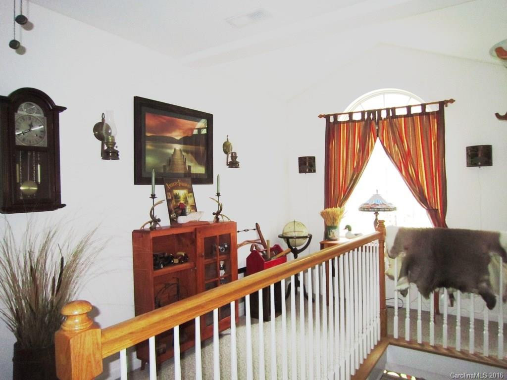 75 Windy Park Way - Photo 16