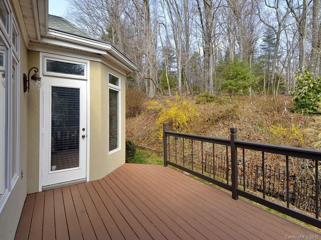 19 Tiverton Lane - Photo 17