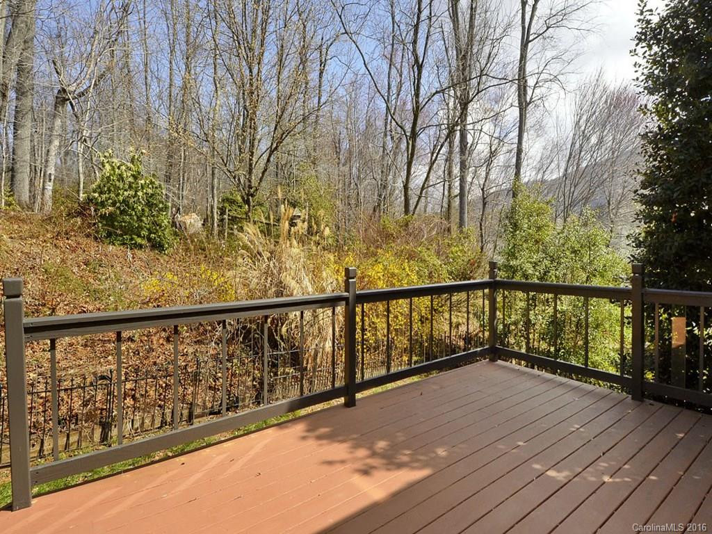 19 Tiverton Lane - Photo 18