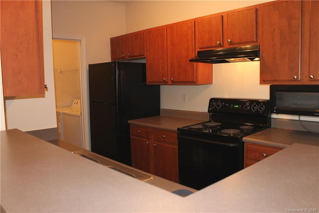 500 Vista Lake Drive #206 - Photo 5