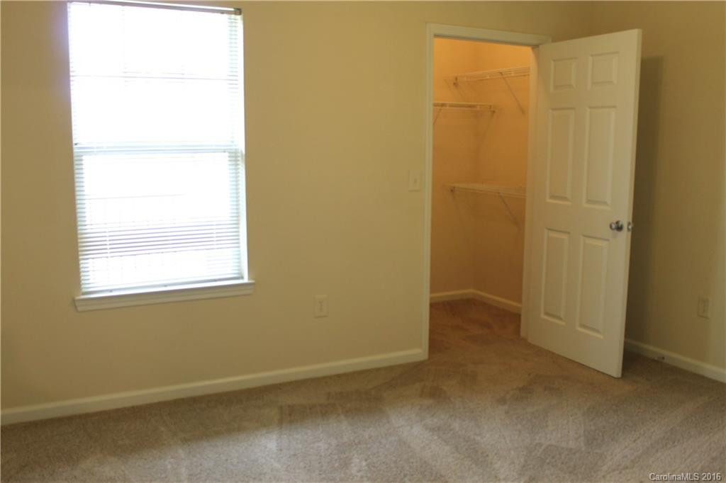 500 Vista Lake Drive #206 - Photo 8