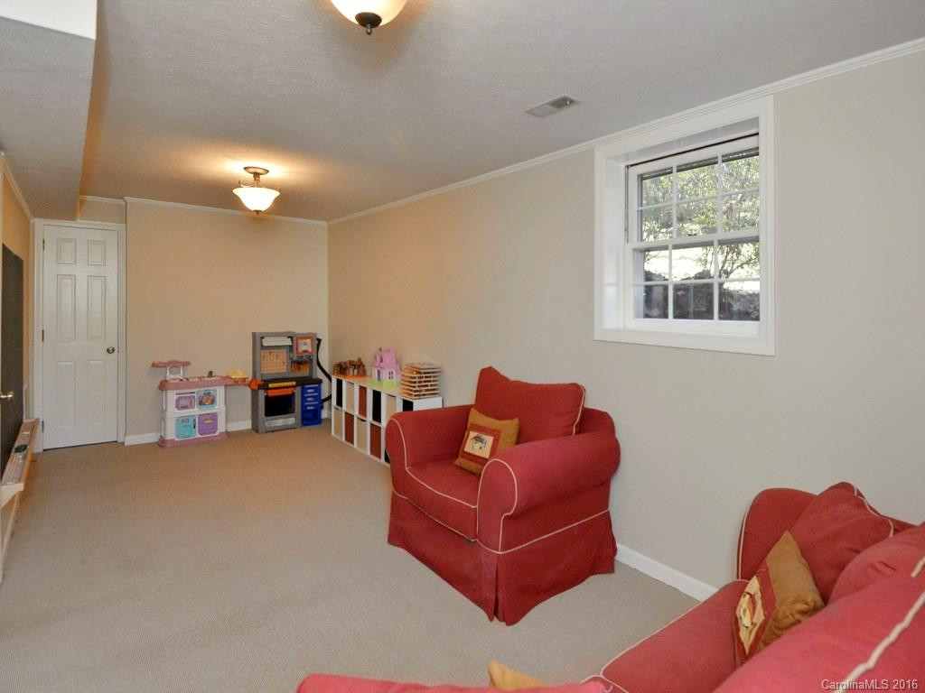 317 Woodland Trail - Photo 13