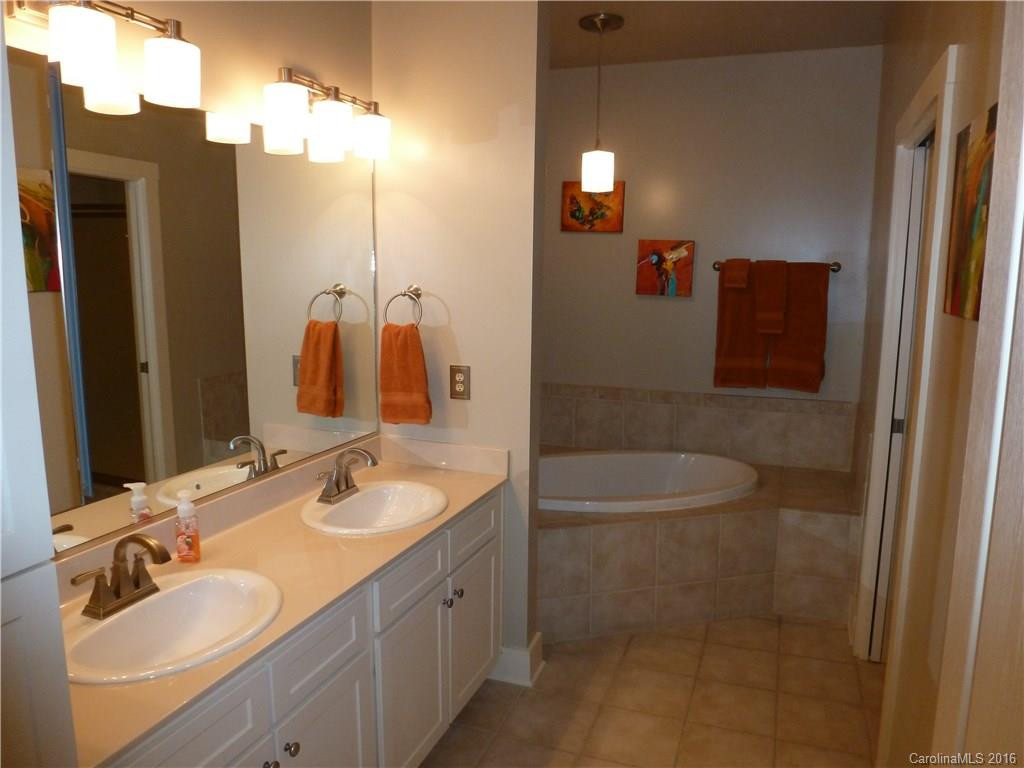9 Kenilworth Knoll #315 - Photo 16
