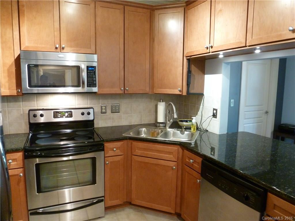 9 Kenilworth Knoll #315 - Photo 3