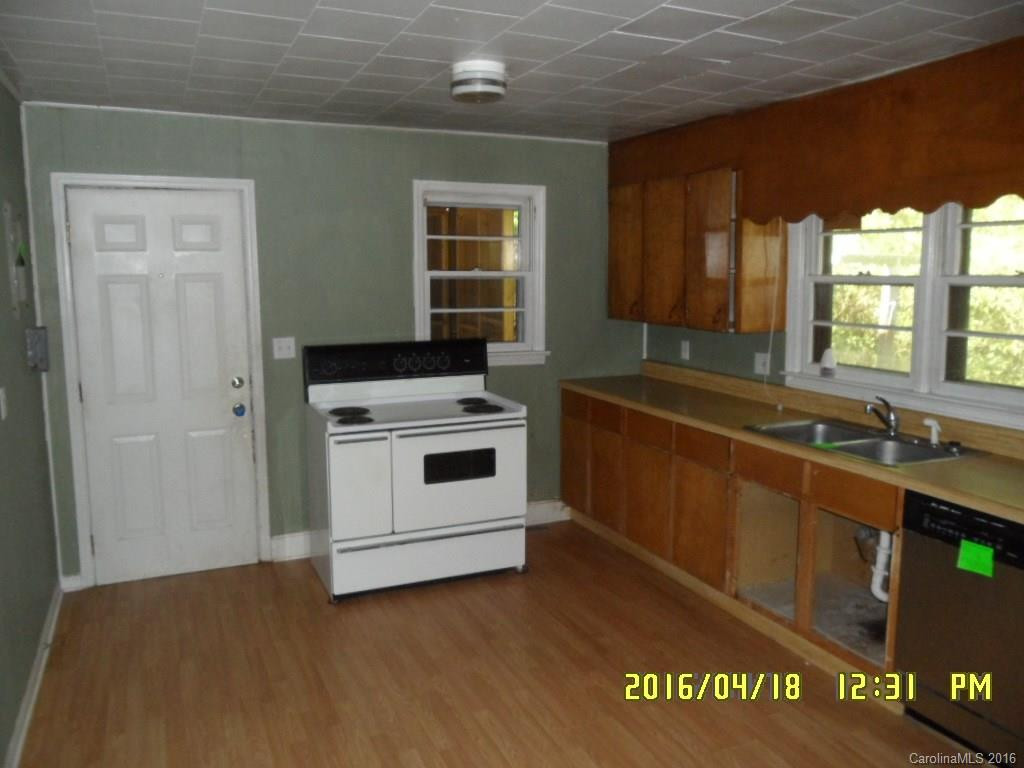 7 Wright Street - Photo 2