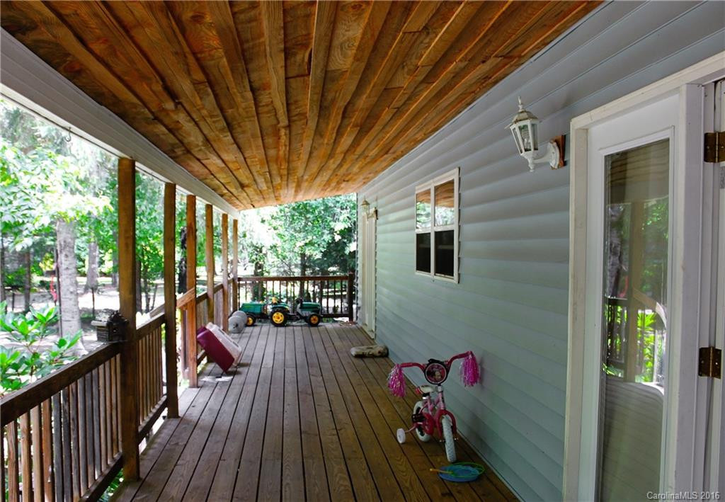23 Mountain Meadow Lane - Photo 4