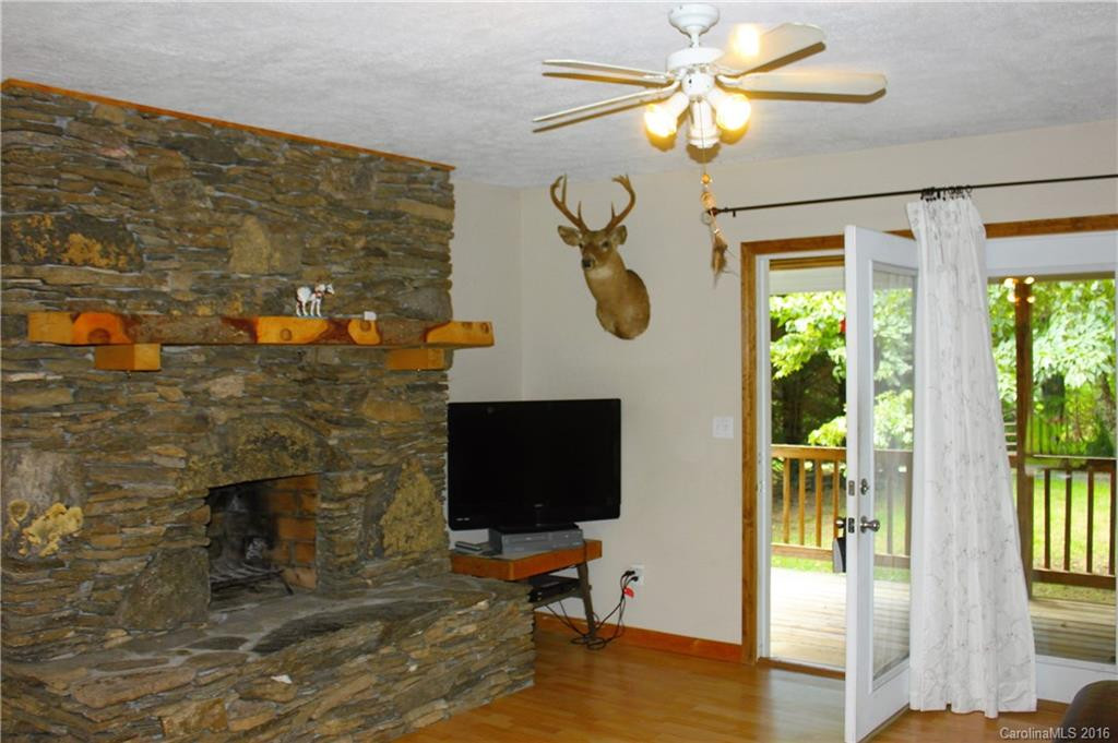 23 Mountain Meadow Lane - Photo 5