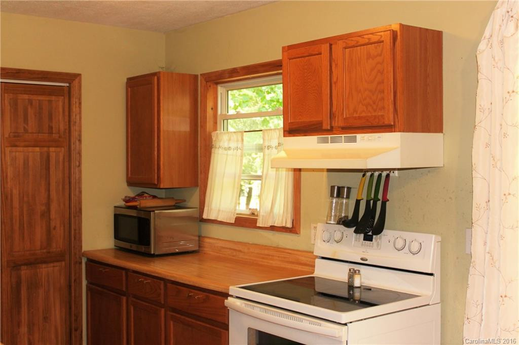 23 Mountain Meadow Lane - Photo 7