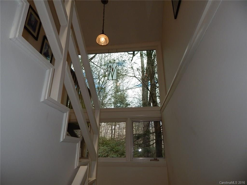 1368 Cardinal Road - Photo 16