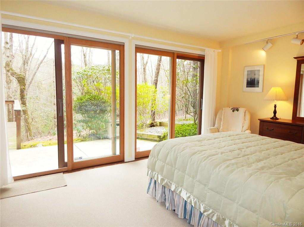 1368 Cardinal Road - Photo 20