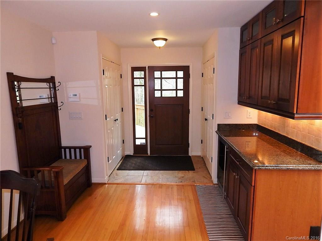 1368 Cardinal Road - Photo 6