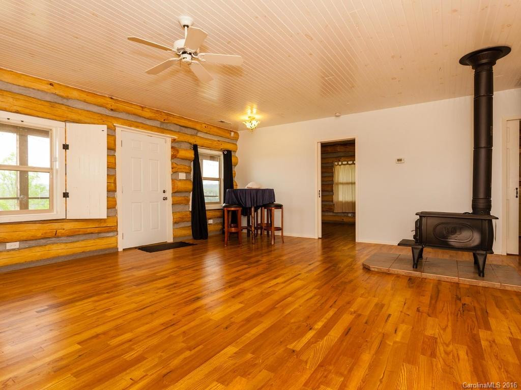 900 Frank Rector Road - Photo 5