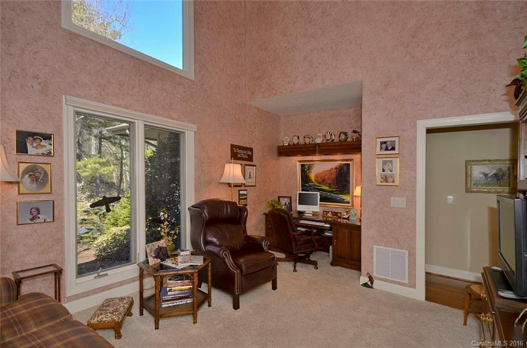 100 Hickory View Lane - Photo 13