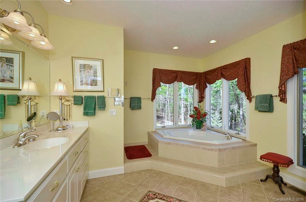 100 Hickory View Lane - Photo 15