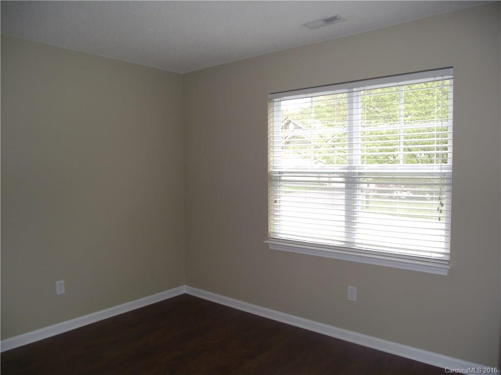 76 Clear Creekside Drive - Photo 18