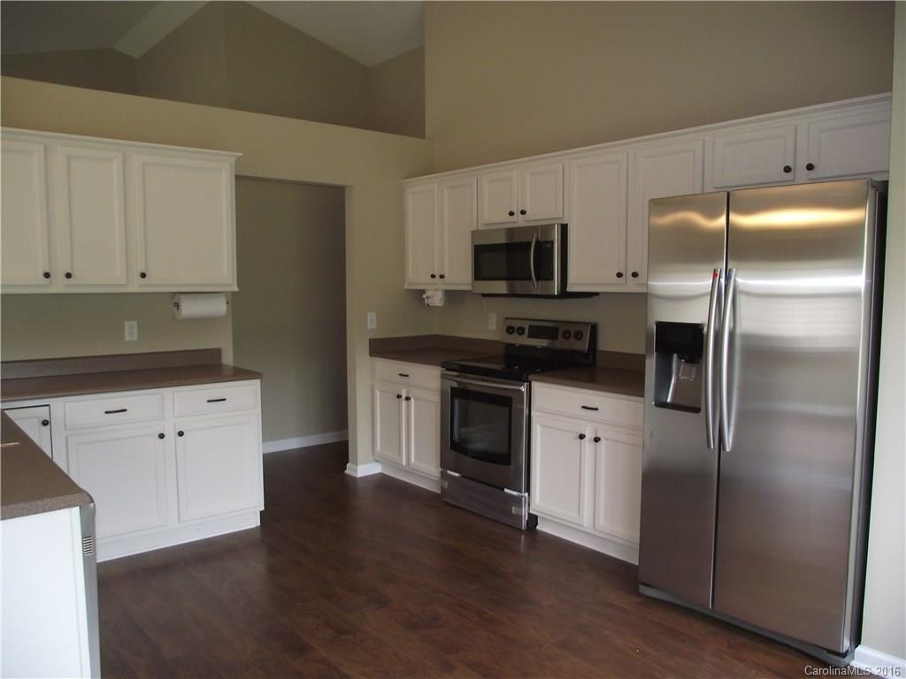 76 Clear Creekside Drive - Photo 4