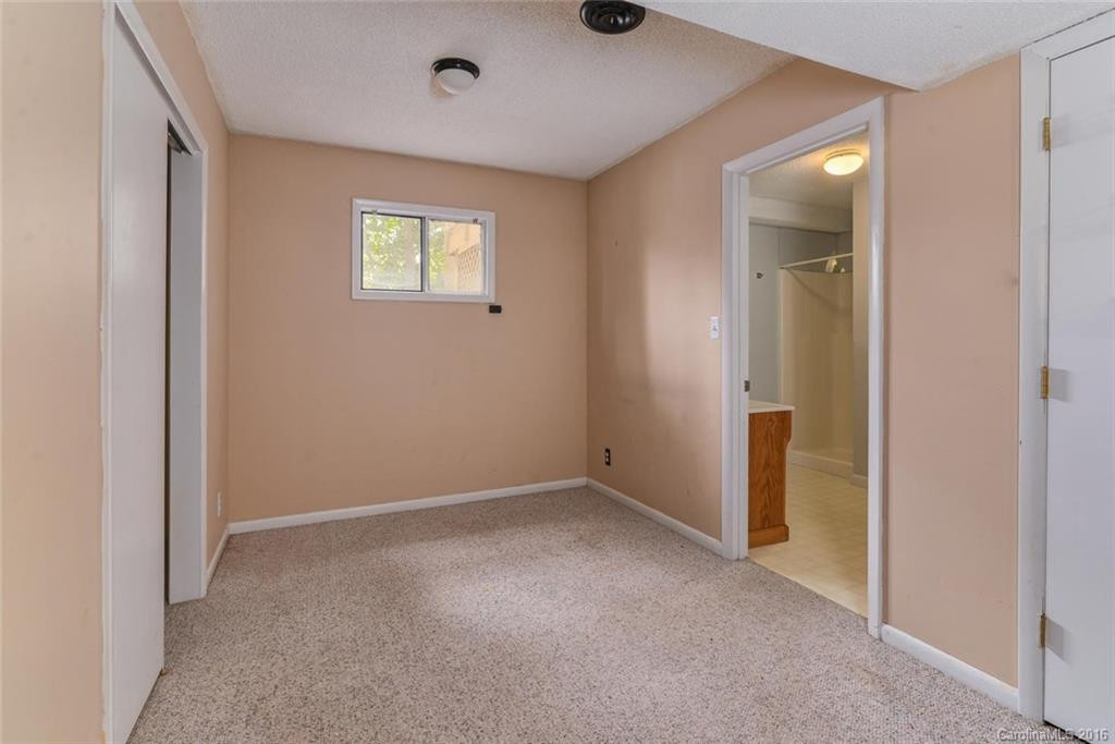 9 Wildwood Lane - Photo 12